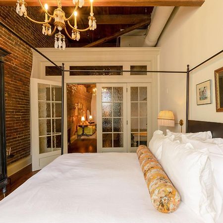 Hotel Cleo, Knoxville Downtown, A Tribute Portfolio Hotel Εξωτερικό φωτογραφία