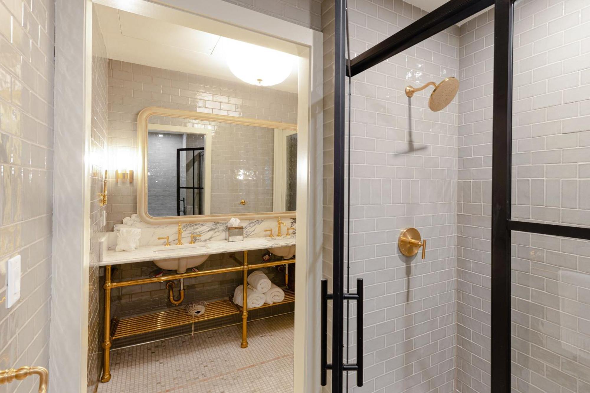 Hotel Cleo, Knoxville Downtown, A Tribute Portfolio Hotel Εξωτερικό φωτογραφία