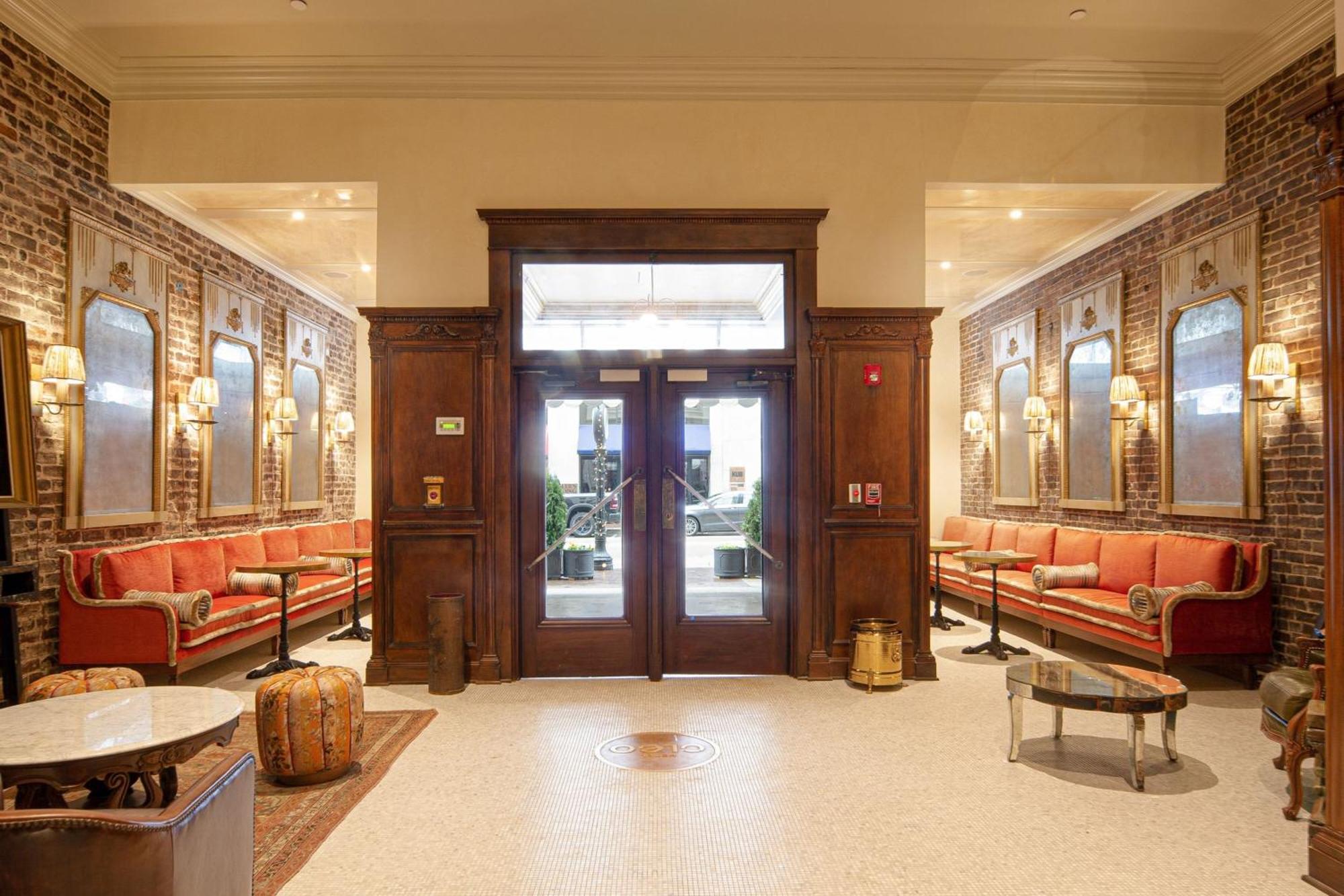 Hotel Cleo, Knoxville Downtown, A Tribute Portfolio Hotel Εξωτερικό φωτογραφία